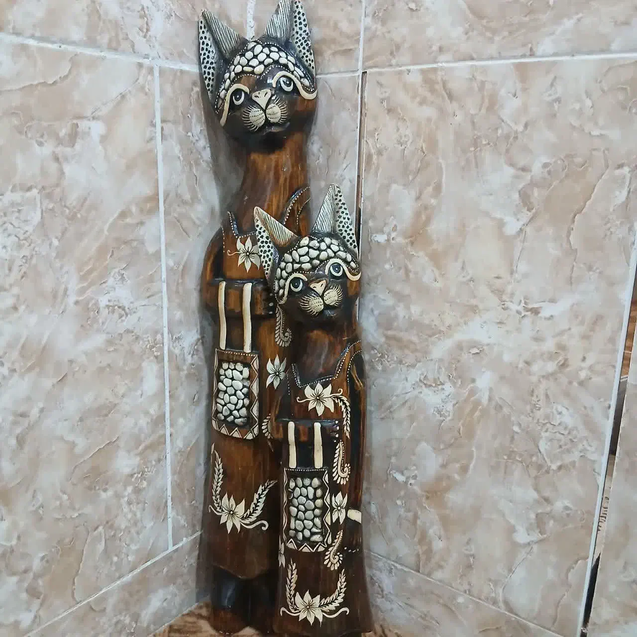 مجسمه گربه چوبی طرح مصر باستان|کلکسیون اشیاء عتیقه|ایذه, |دیوار