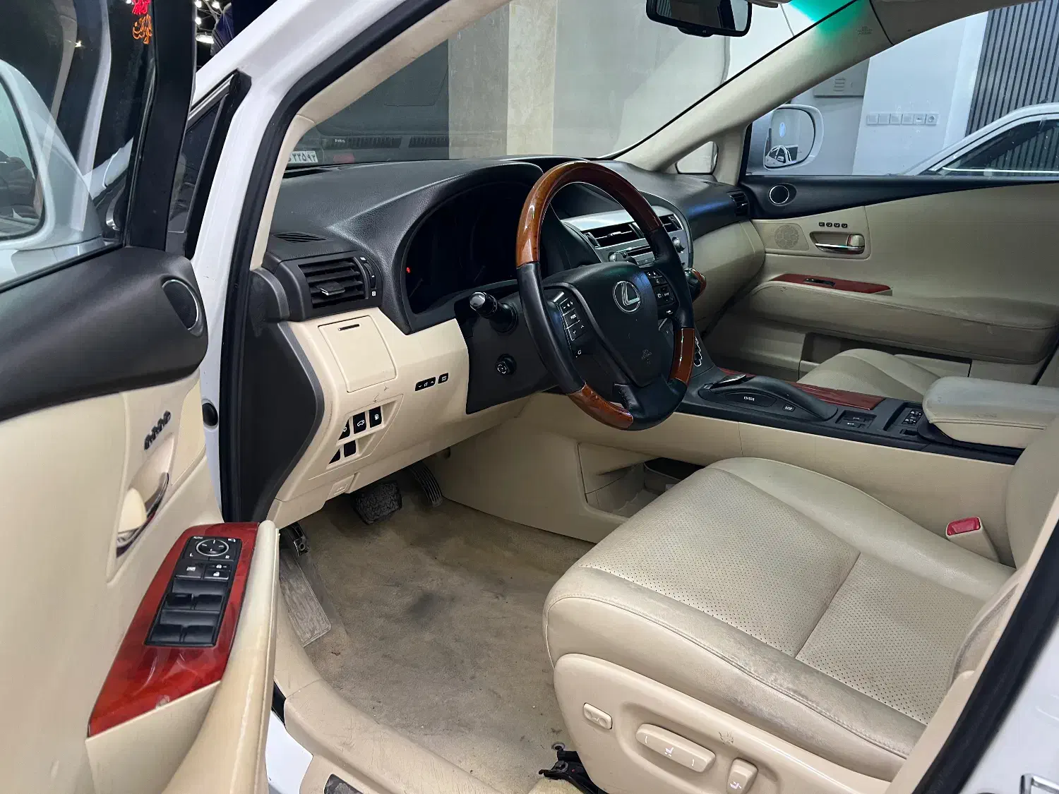 Rx350|خودرو سواری و وانت|شیراز, جانبازان|دیوار