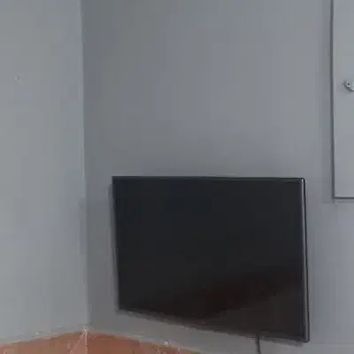 تلویزیون برند ال جی. 43اینچ|تلویزیون و پروژکتور|دزفول, |دیوار