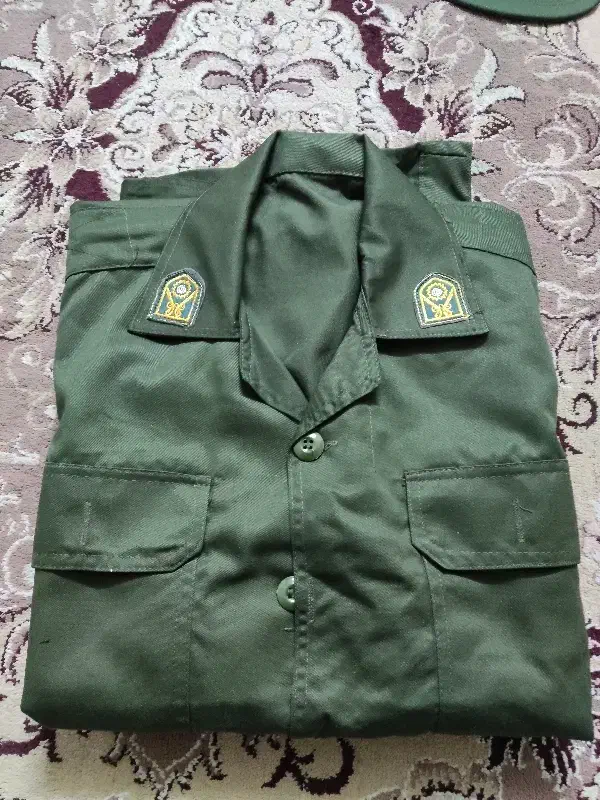 لباس سربازی سایز 50نو|لباس|اصفهان, تیران|دیوار