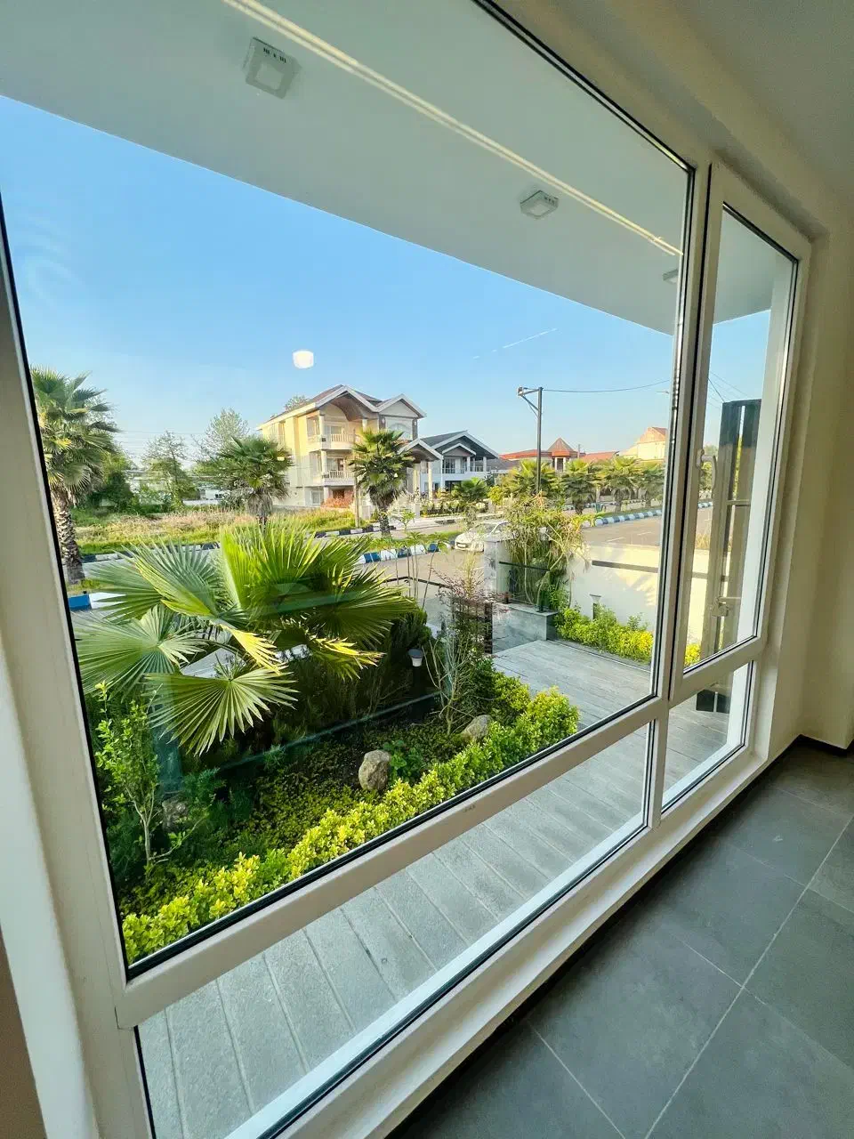 فروش ویلا لاکچری 240 متری تاپ لوکیشن متل قو|فروش خانه و ویلا|سلمانشهر, |دیوار