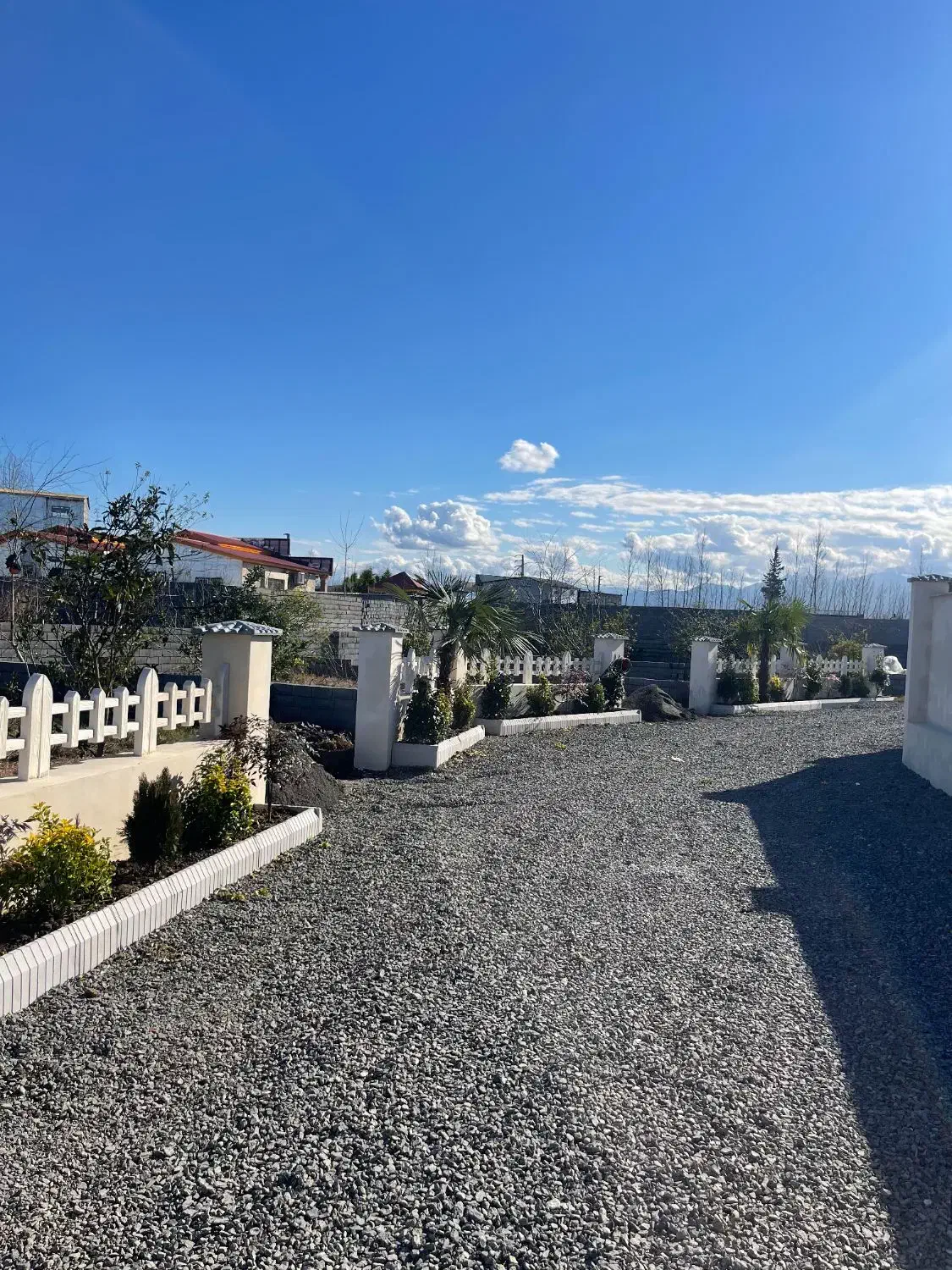 ملک ۱۵۰متری خوش قواره مناسب برای سرمایه گذاری|فروش زمین و ملک کلنگی|آمل, |دیوار