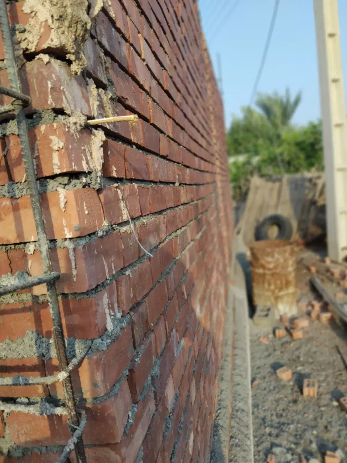 اجر چنی|خدمات پیشه و مهارت|قلعه گنج, |دیوار