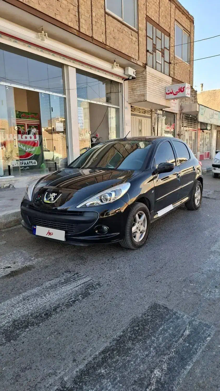 ۲۰۷ مدل ۱۴۰۲ فرمون برقی ۳۰ تا کار|خودرو سواری و وانت|شاهین‌شهر, گزبرخوار|دیوار