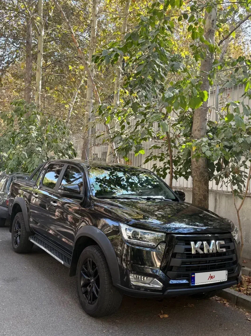 کی ام سی ۴۰۲ استثنایی|خودرو سواری و وانت|تهران, نیاوران|دیوار