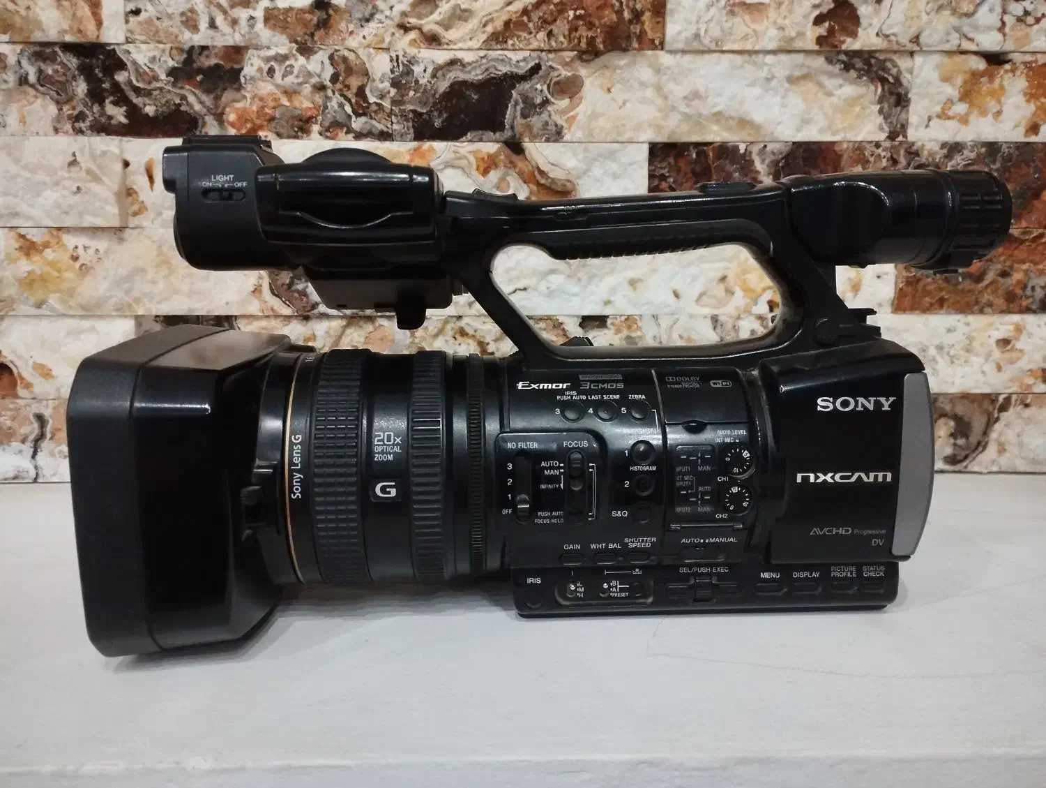 دوربین NX3|دوربین عکاسی و فیلم‌برداری|همدان, |دیوار