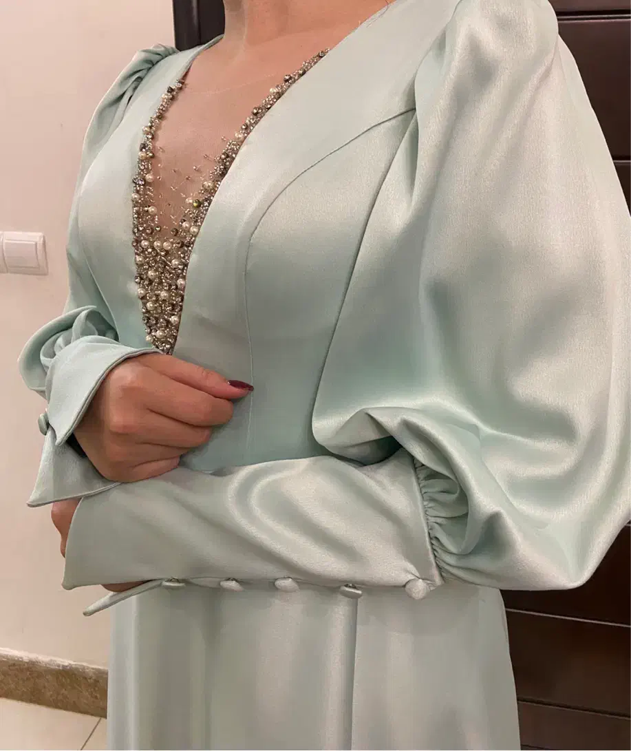 لباس مجلسی|لباس|بابل, |دیوار