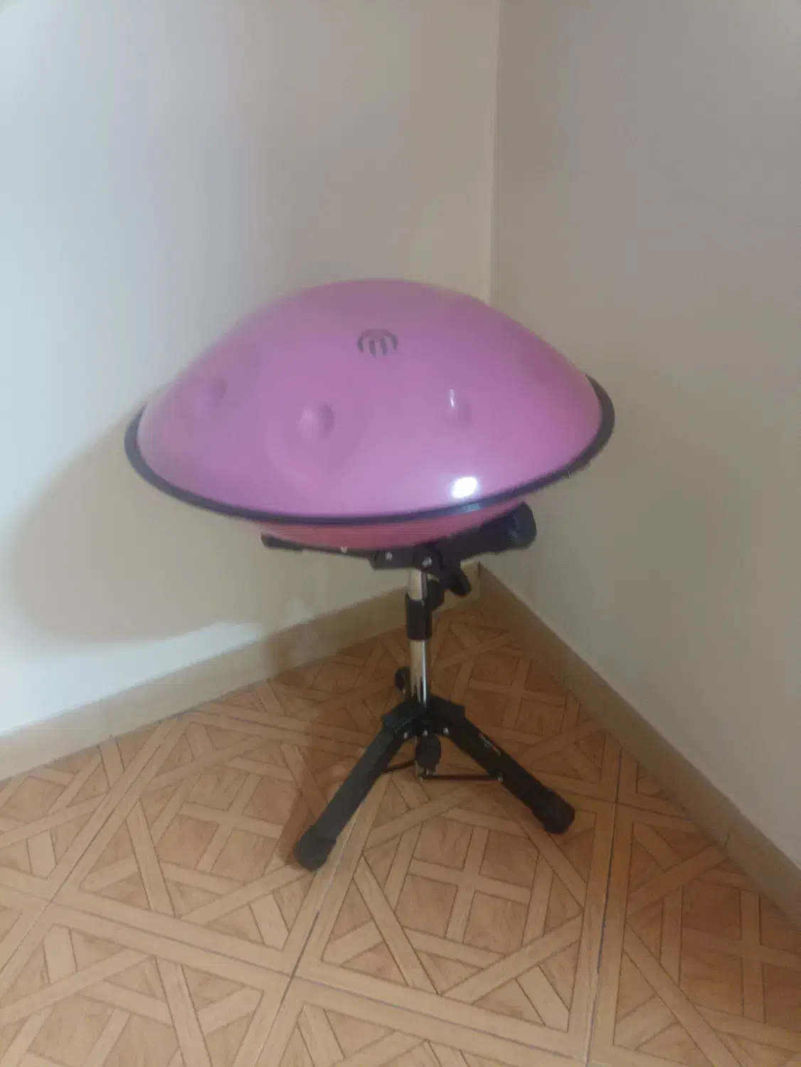 هنگ درام با پایه تلسکوپی و کیف و کتاب و روغن|درام و پرکاشن|تهران, قزل قلعه|دیوار