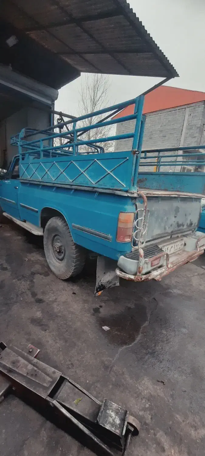 اتاق بالای نیسان|قطعات یدکی و لوازم جانبی|لنگرود, |دیوار