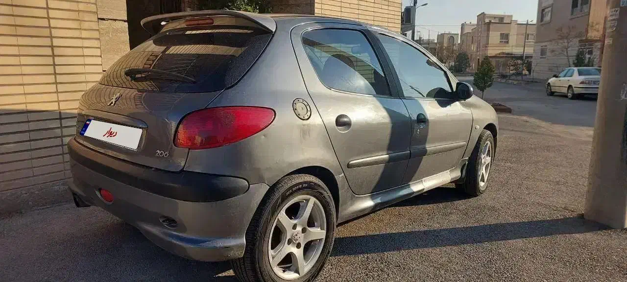 پژو 206 تیپ 2 مدل 84|خودرو سواری و وانت|اصفهان, بهارستان|دیوار