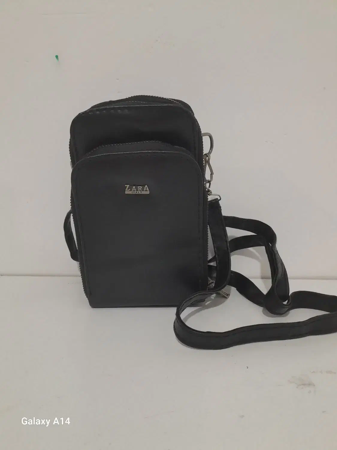 کیف|کیف، کفش، کمربند|گرگان, |دیوار