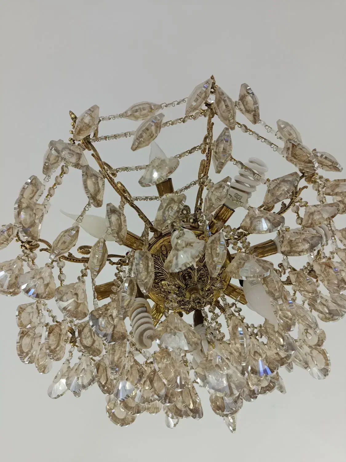 لوستر برنز ۱۲ شعله|لوستر و چراغ آویز|سنندج, |دیوار