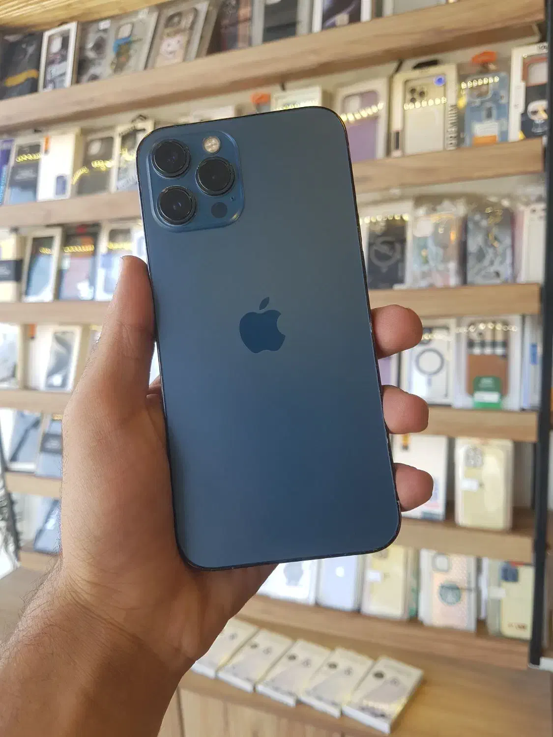 اپل iPhone 12 Pro Max با حافظهٔ ۲۵۶ گیگابایت|موبایل|یزد, |دیوار