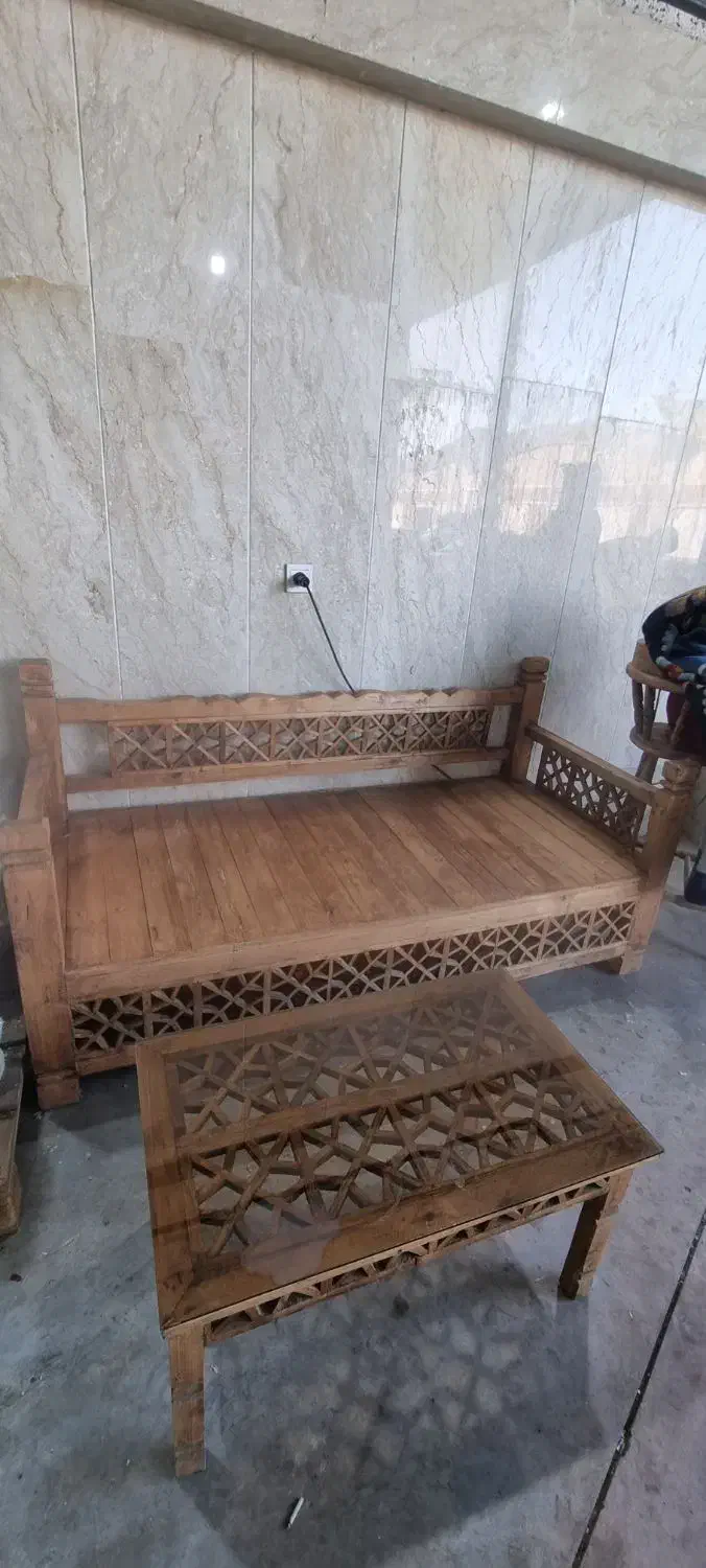 فوری فروشی به علت مهاجرت به بالاترین پیشنهادفروخته|مبلمان خانگی و میز عسلی|شهریار, شهرک شاهد|دیوار