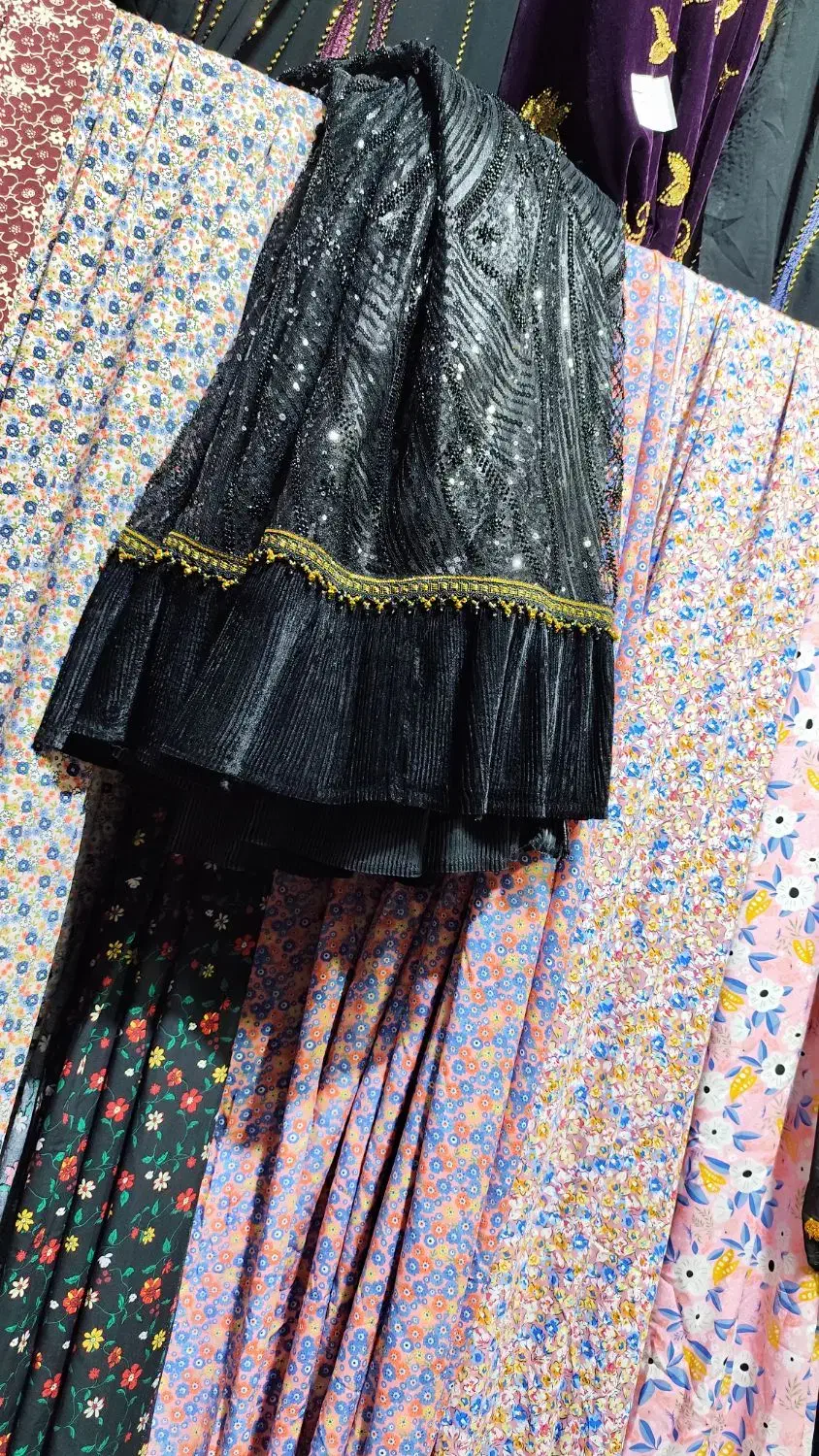 پارچه فروشی رایا در دوگنبدان|لباس|دوگنبدان, |دیوار