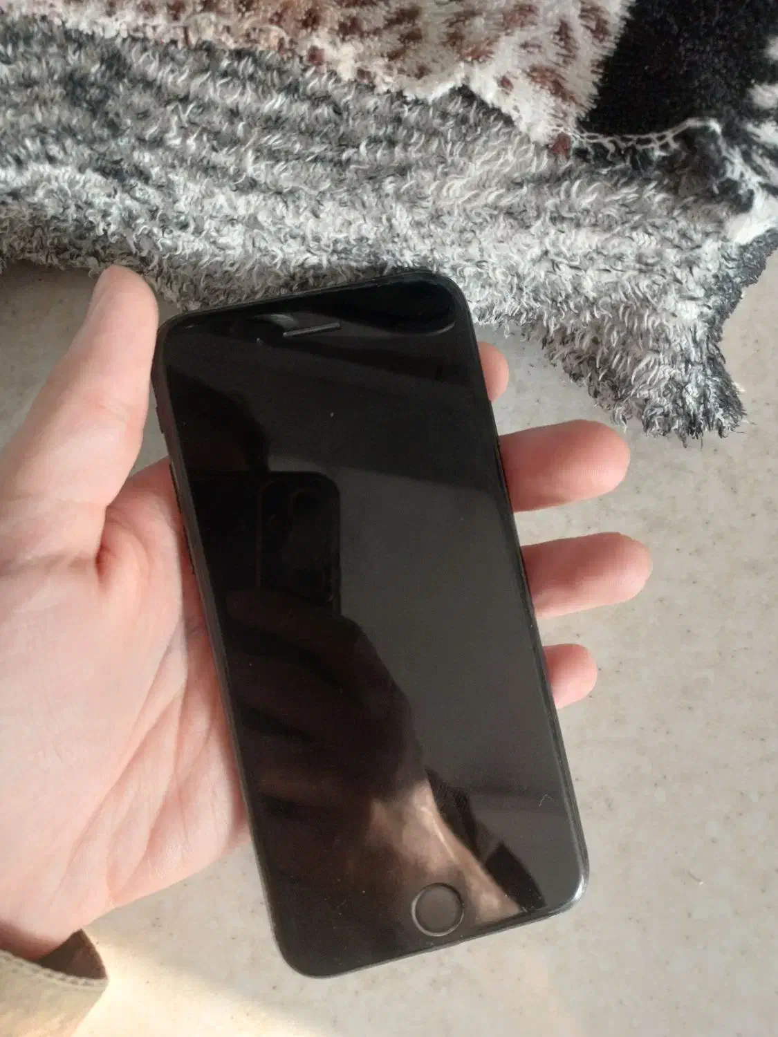 آیفون ۷ با حافظه ۲۵۶ گیگ|موبایل|مشهد, کوی المهدی|دیوار