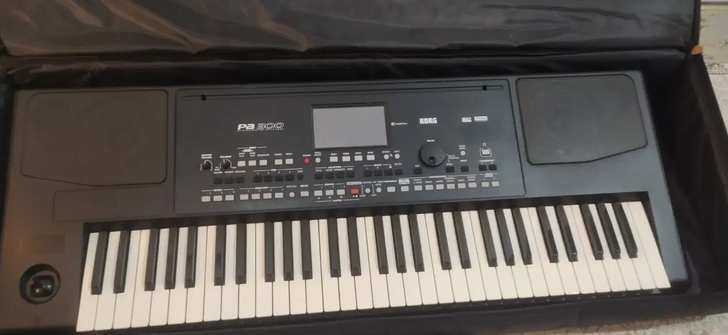 کیبورد Korg pa300|پیانو، کیبورد، آکاردئون|شیراز, باهنر|دیوار