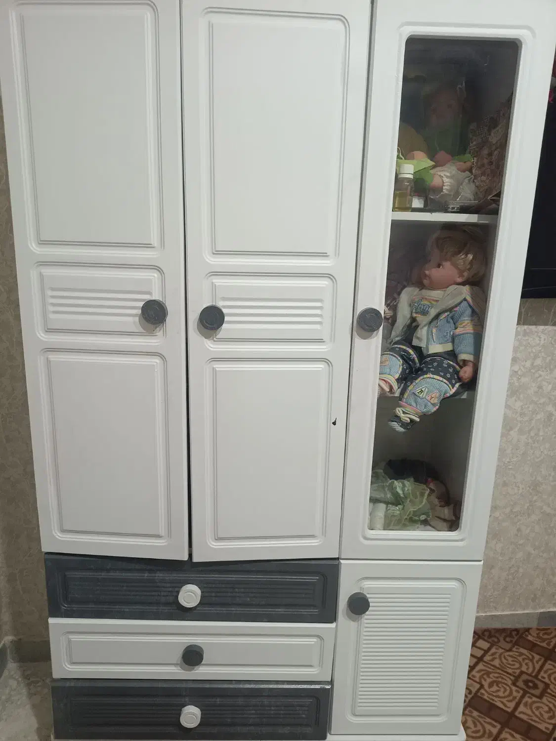 کمد|جاکفشی، کمد، دراور|همدان, |دیوار