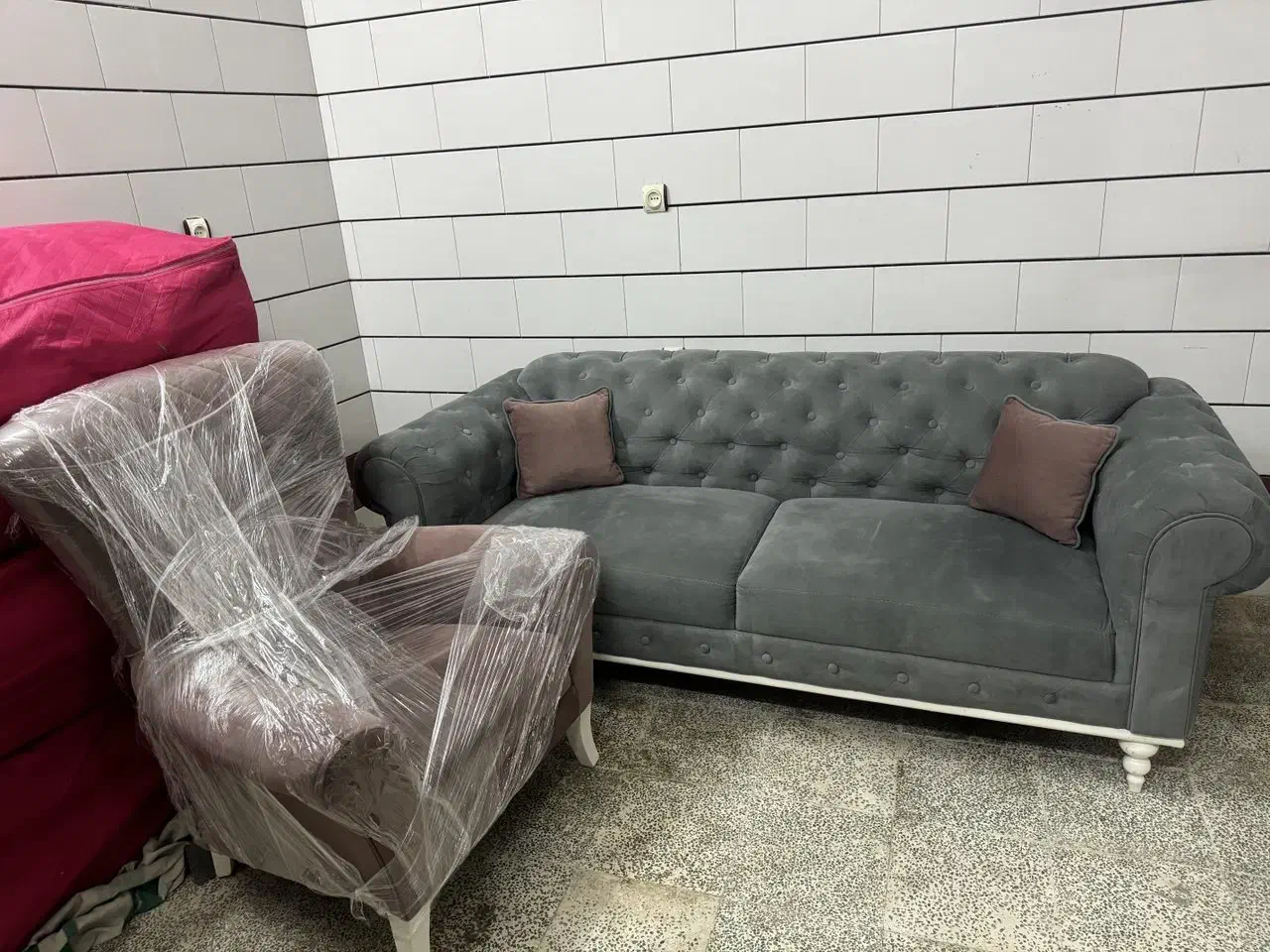 مبل ۸نفره کاملا نو|مبلمان خانگی و میز عسلی|خرمآباد, |دیوار