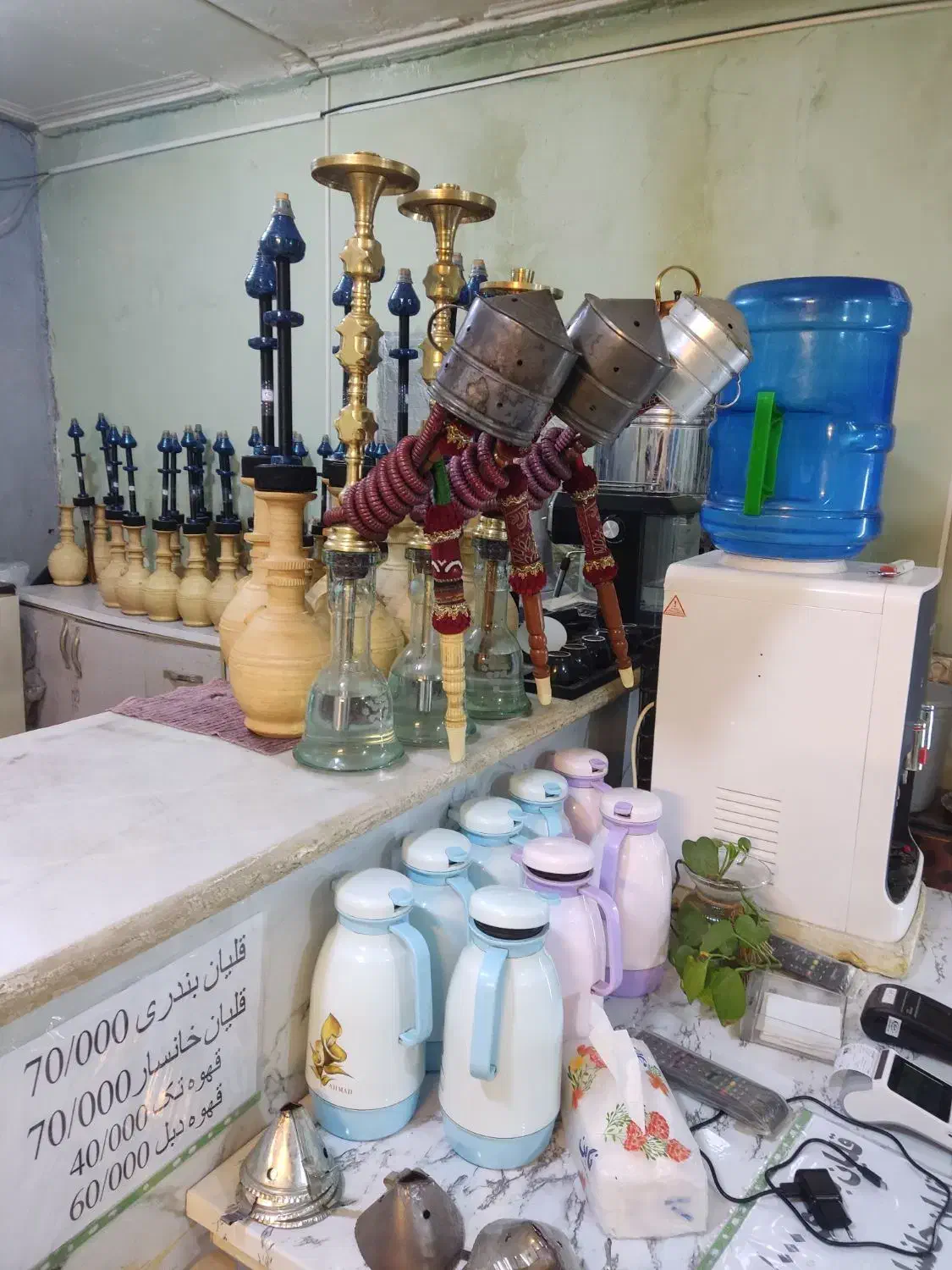 شاگرد جهت قهوه خانه|استخدام خدمات فروشگاه و رستوران|سیرجان, |دیوار