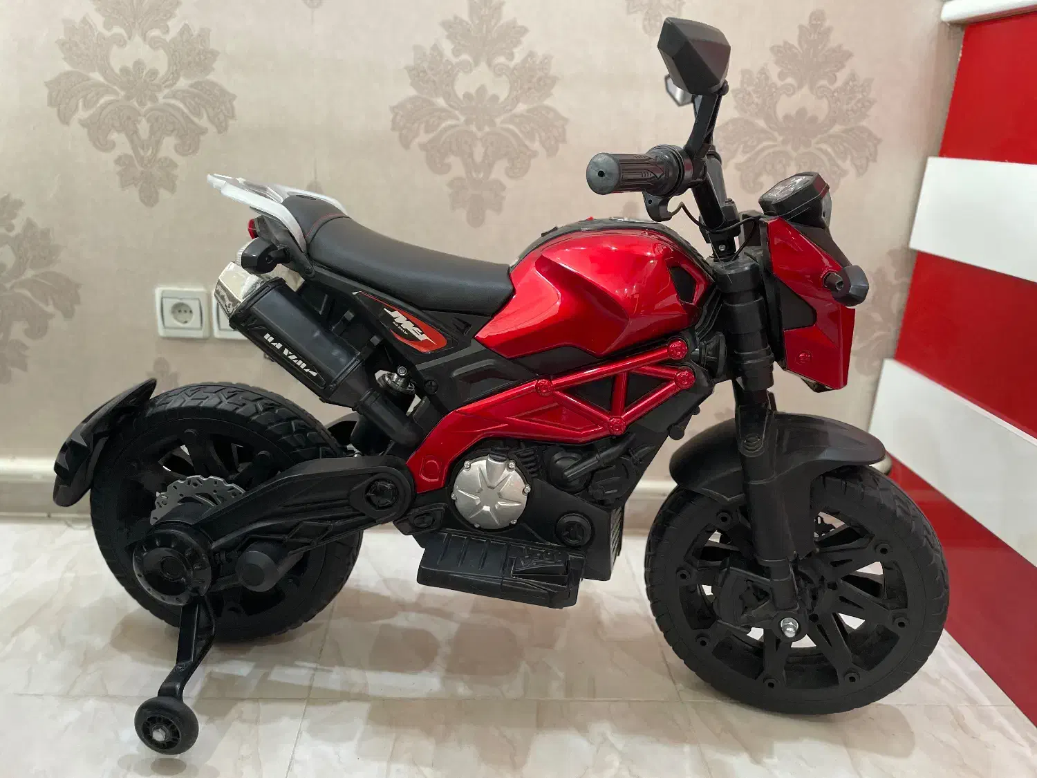 موتور بچگانه در حد‌نو|اسباب‌بازی بچه|تبریز, |دیوار