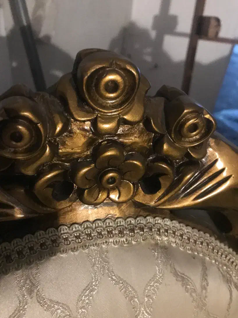 مبل چوپ گردو کار کرد سالم فروشی فوری سه نفره|مبلمان خانگی و میز عسلی|سلمانشهر, |دیوار