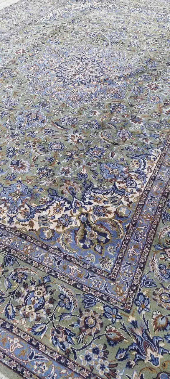 فرش دستباف ۱۸ متری|فرش|اصفهان, ارغوانیه|دیوار