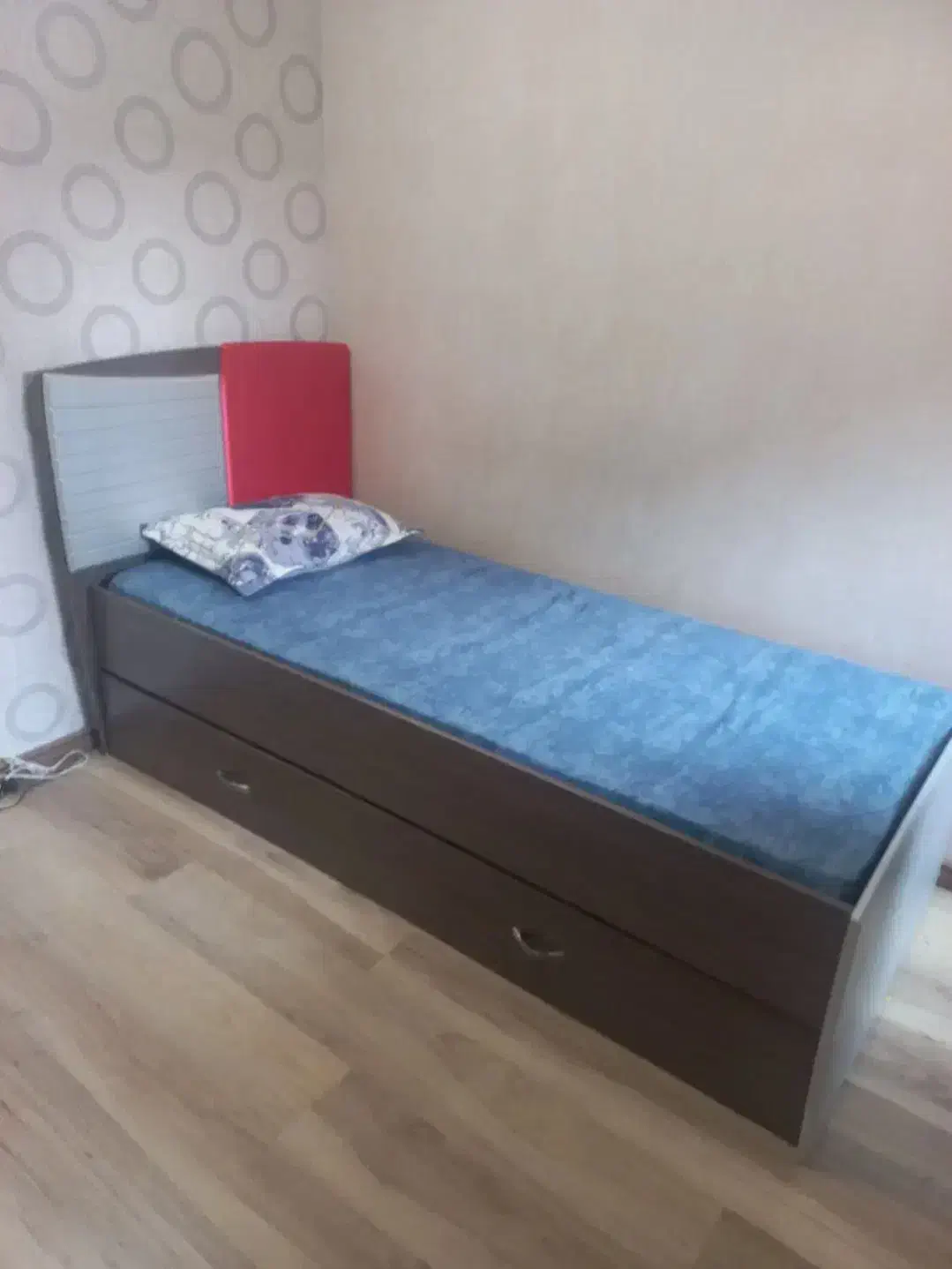 تخت یکنفره کشویی|تخت و سرویس خواب|قائمشهر, |دیوار