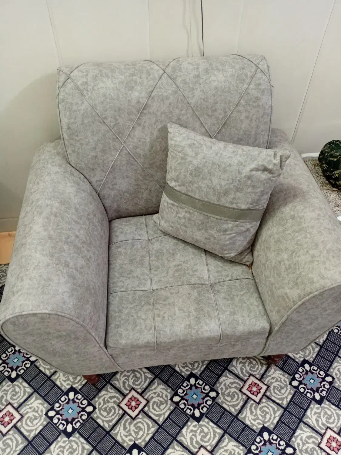 مبل تکنفره|مبلمان خانگی و میز عسلی|قم, الوندیه و گذر صادق|دیوار