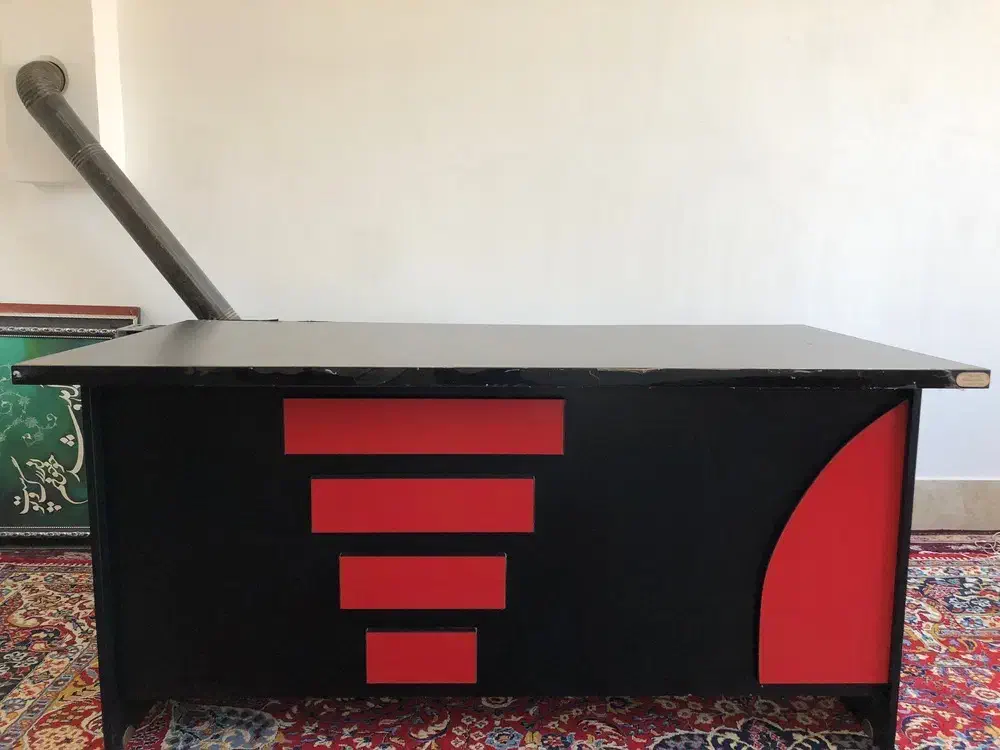 میز کار|دفتر کار|نیشابور, هفده شهریور|دیوار