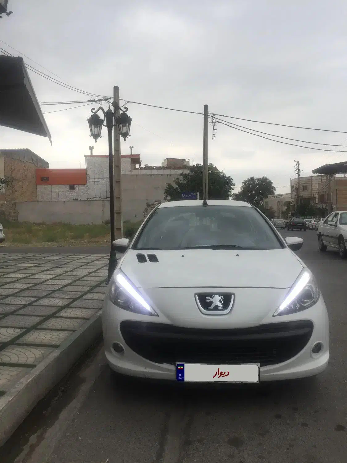 ۲۰۷مدل ۹۸ دنده ای|خودرو سواری و وانت|گرگان, |دیوار