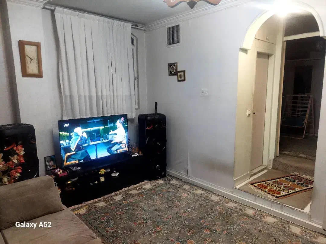 طبقه اول تکواحدی۵۲متری