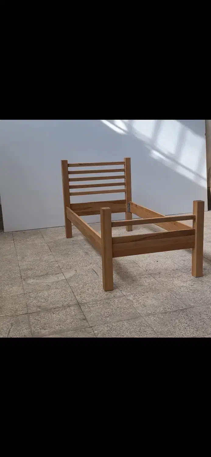 تخت خواب چوبی بزرگ سال کودک و نوزاد گهواره چوبی|تخت و صندلی بچه|مشکیندشت, |دیوار