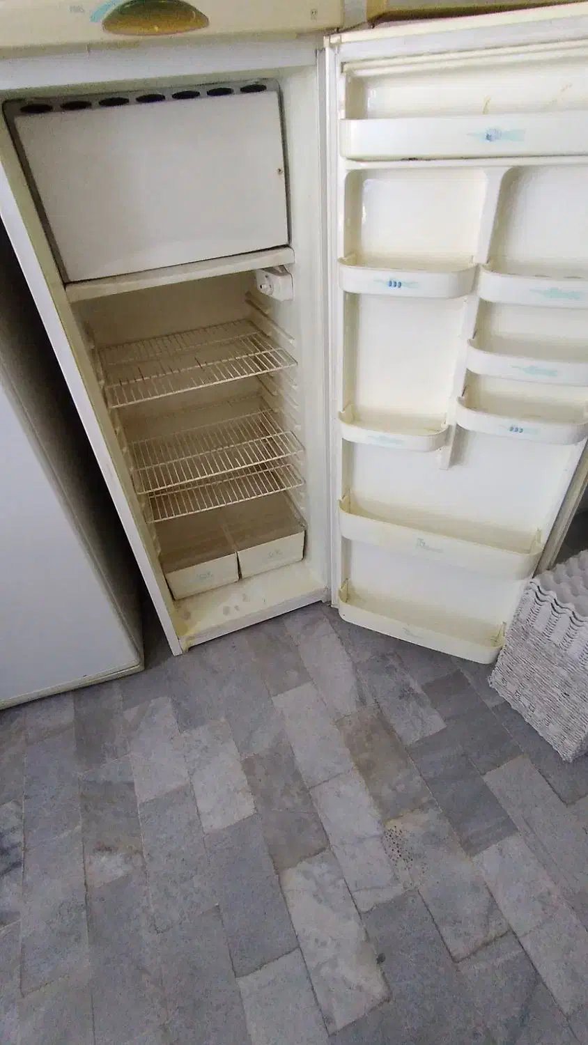 یخچال تمام فریزر|یخچال و فریزر|قروه, |دیوار