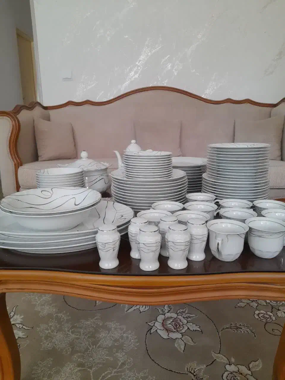 سرویس لوازم خانگی|ظروف سرو و پذیرایی|ماهدشت, |دیوار