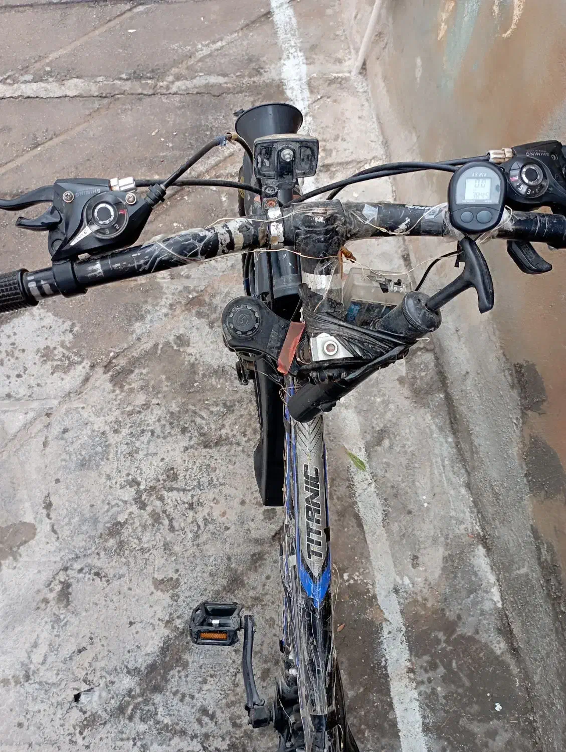 دوچرخه المپیا در حد نو|دوچرخه، اسکیت، اسکوتر|ایوان, |دیوار