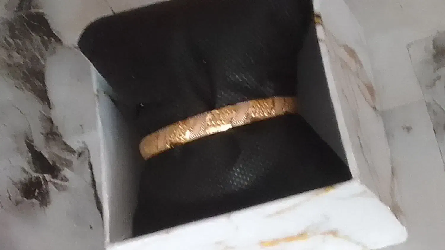 النگو نونو|جواهرات|تربت‌حیدریه, منظر|دیوار