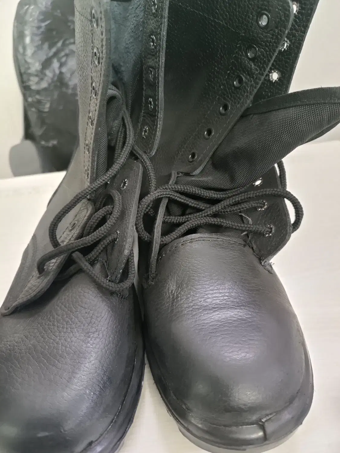 پوتین سربازی 42|کیف، کفش، کمربند|شاهین‌شهر, فردوسی|دیوار