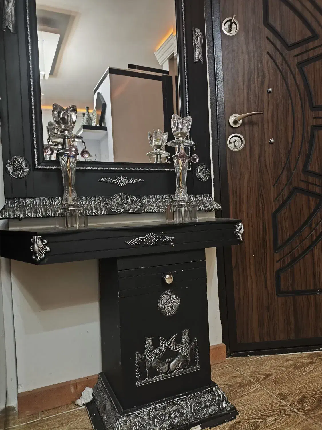 آینه شمعدان|آینه|ارومیه, |دیوار