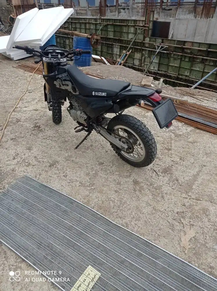 تریل پیشرو گلد روان|موتورسیکلت|رشت, چمارسرا|دیوار