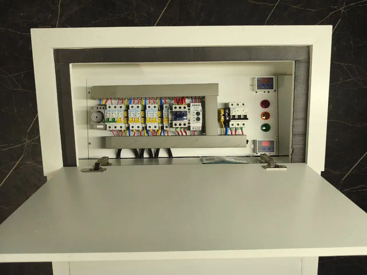 سایلنت باکس ۶ ظرفیته آسان بازشو (باکس ایران)|قطعات و لوازم جانبی رایانه|تهران, نمایشگاه بین المللی|دیوار