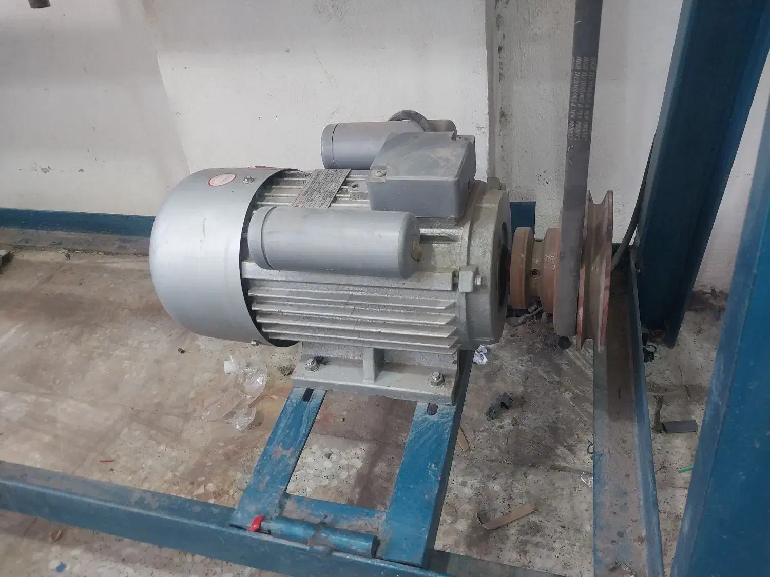 خراطی بزرگ و کوچک|ماشینآلات صنعتی|میبد, |دیوار