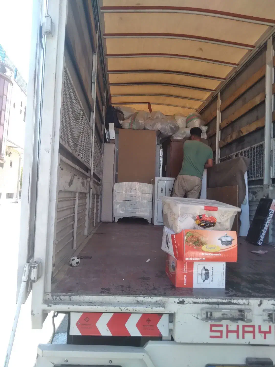 باربری ارس بار حمل اثاثیه ب تمام نقاط کشور|خدمات حمل و نقل|کرمان, |دیوار