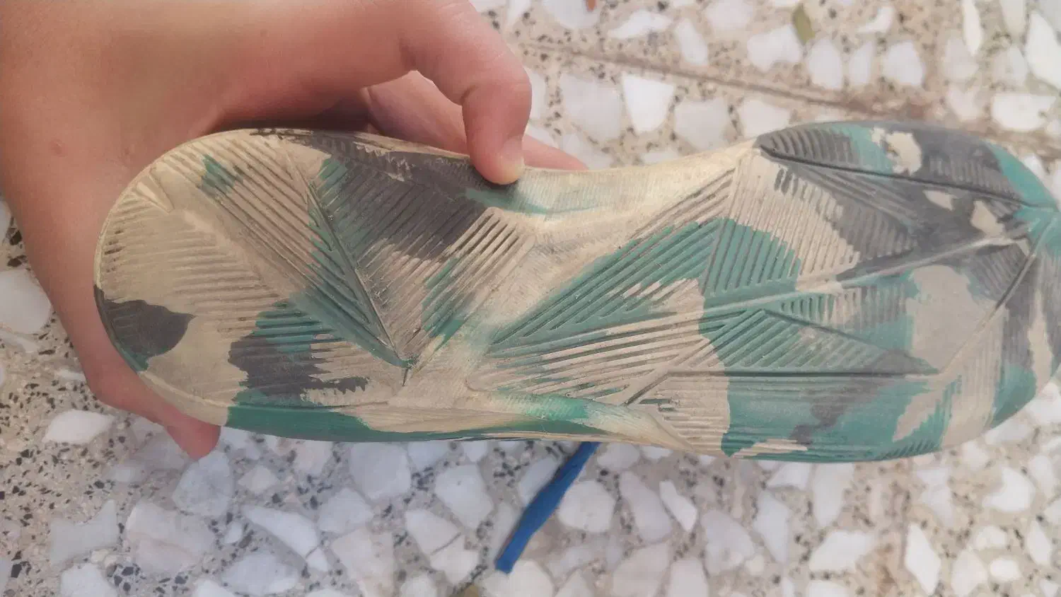 کفش سالنی|کیف، کفش، کمربند|قم, شهر قائم|دیوار