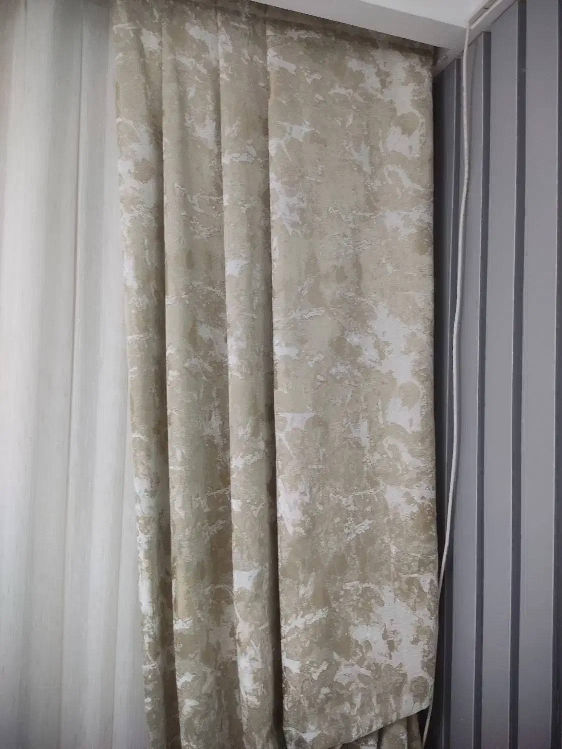 بغل پرده پتینه|پرده، رانر، رومیزی|سنندج, |دیوار