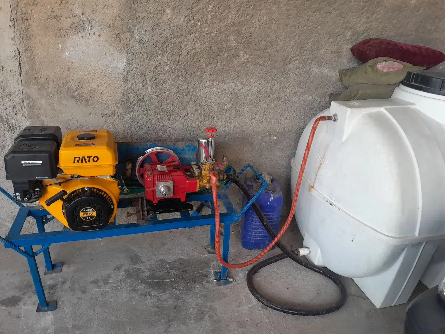 سم پاش درجه یک|ماشین‌آلات صنعتی|وحدتیه, |دیوار