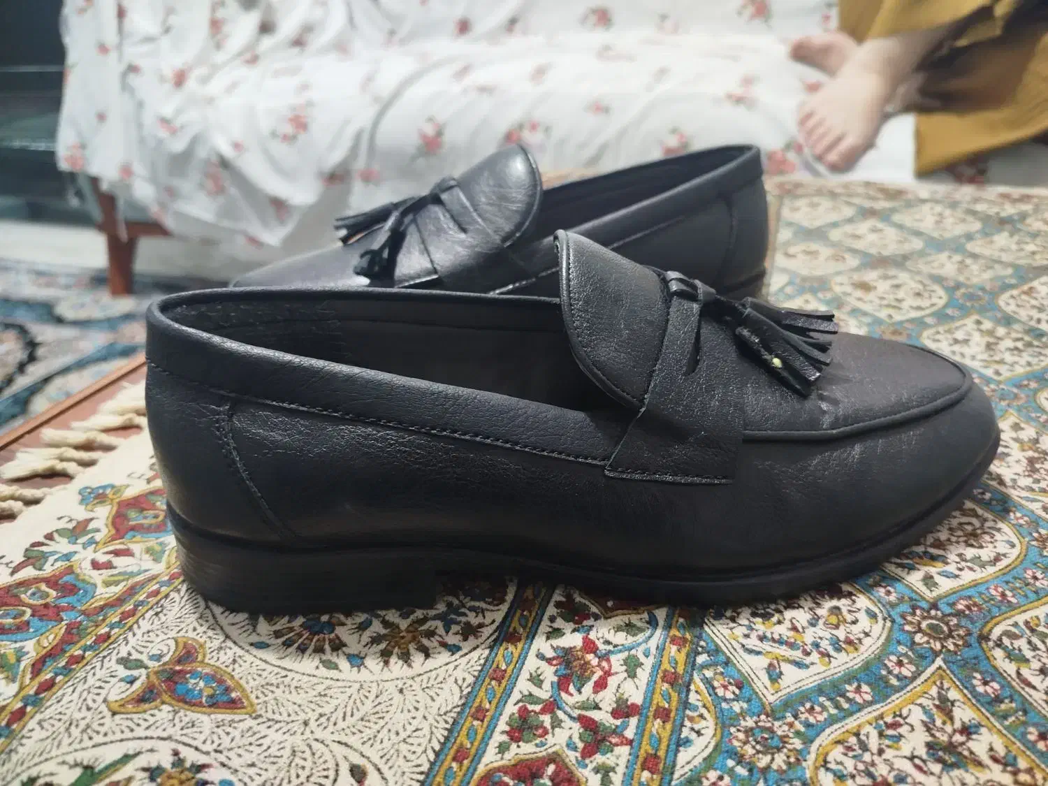 کفش کالج|کیف، کفش، کمربند|تالش, هشتپر|دیوار