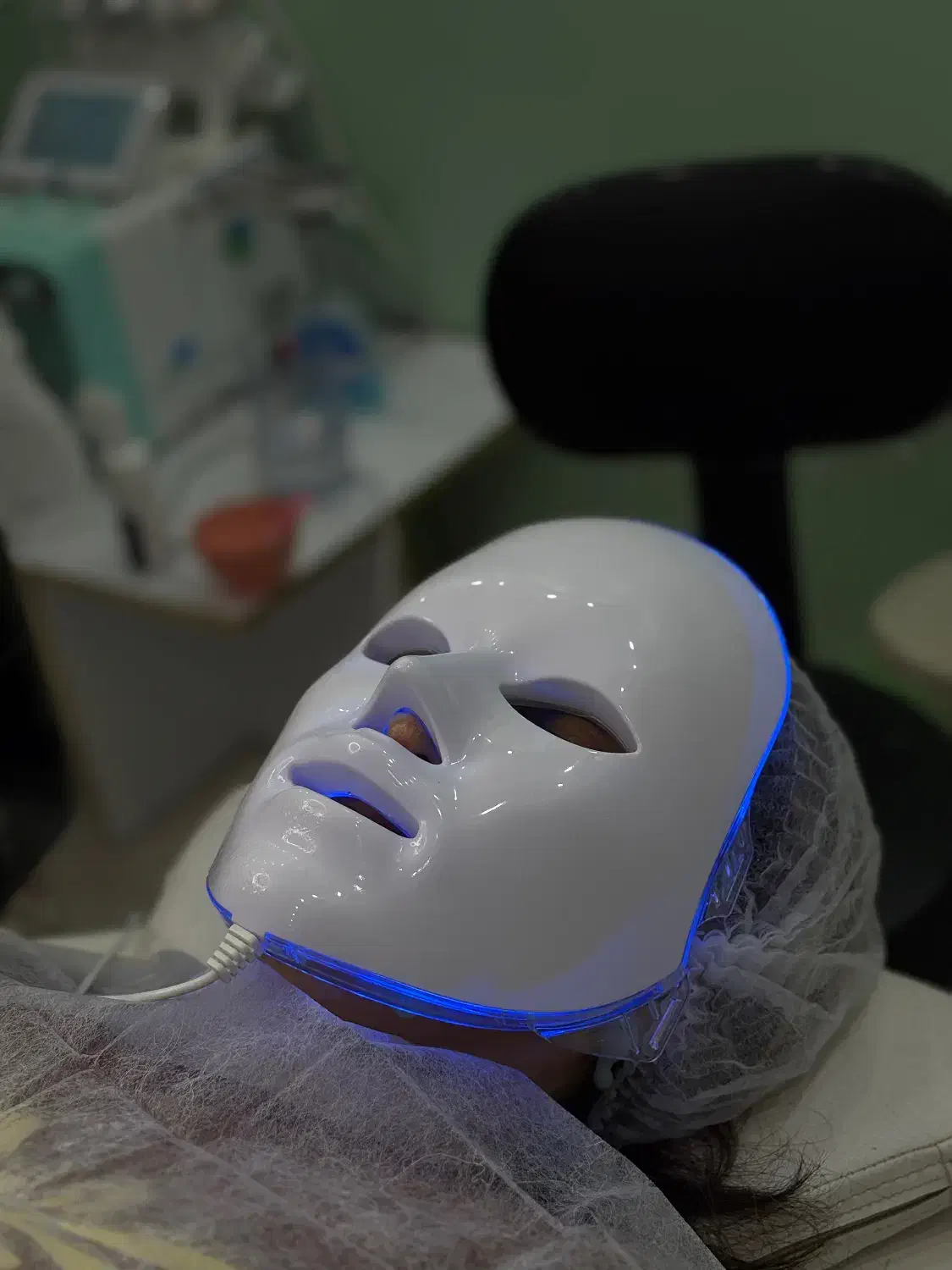 اصلاح صورت (درما و فیشال)|خدمات آرایشگری و زیبایی|بیرجند, |دیوار