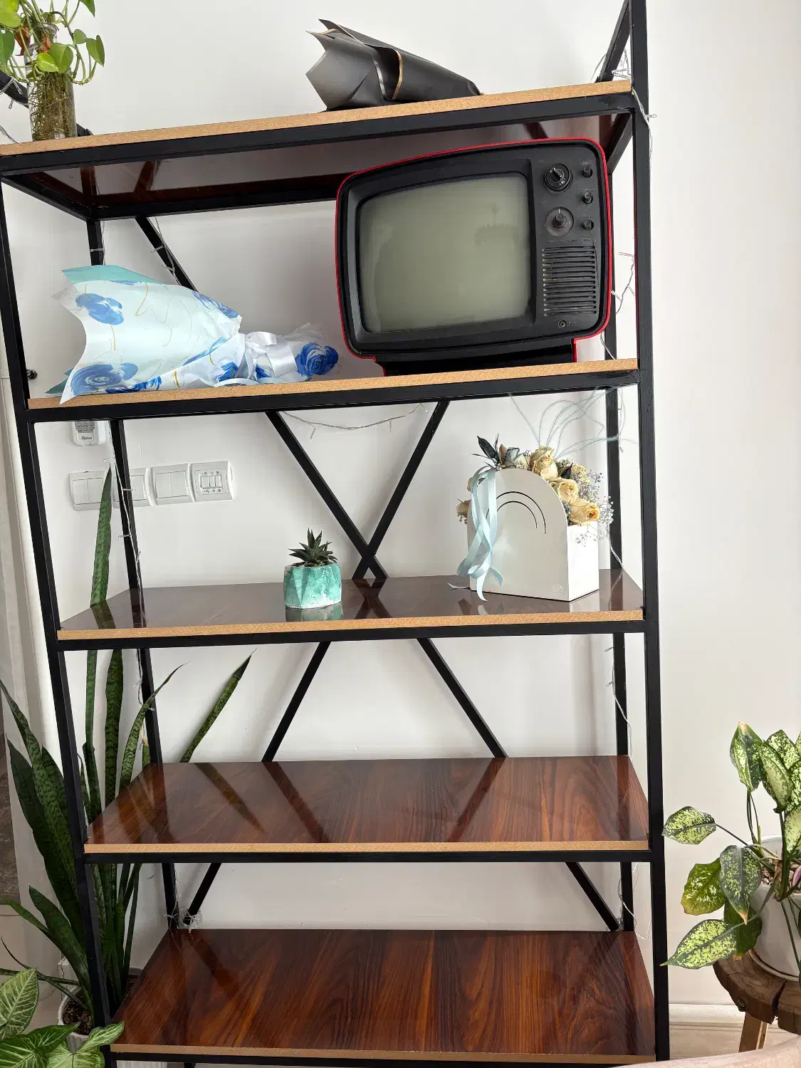 شلف|کتابخانه، شلف، قفسههای دیواری|قم, پردیسان|دیوار