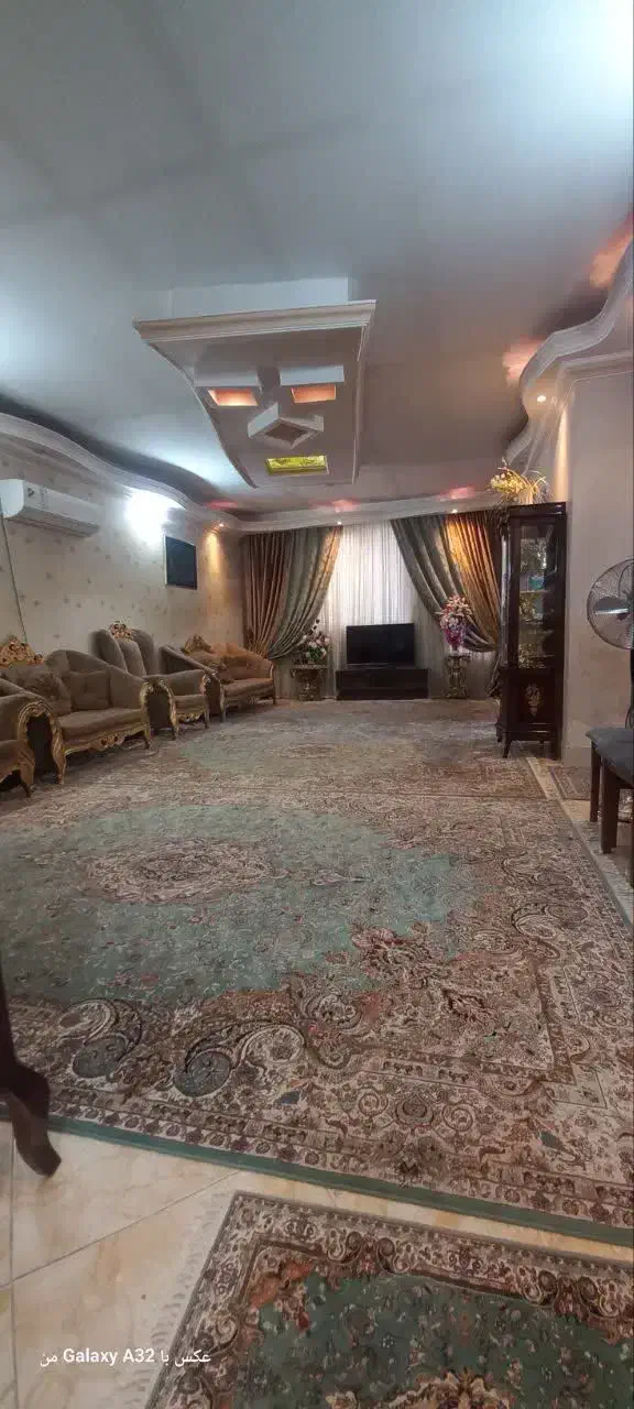 آپارتمان سند دار  / پارکینگ دار / زیرفی منطقه|فروش آپارتمان|مشهد, هنرور|دیوار